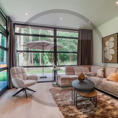 Luxurious In Wenum-wiesel With Wifi *