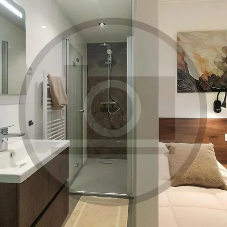 Luxurious In Wenum-wiesel With Wifi *